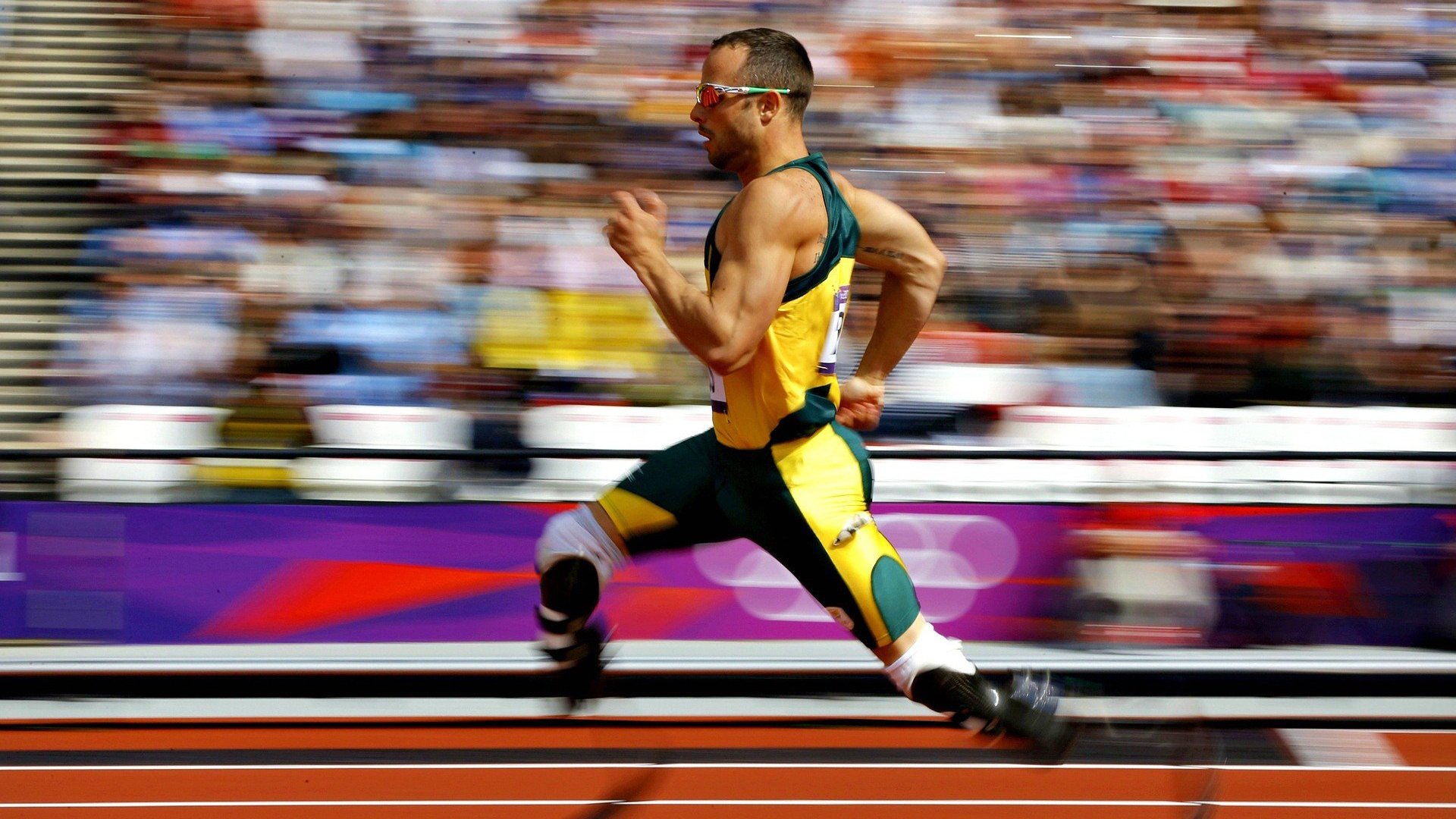 拼尽全力只为那一身中国战袍，拼尽全力的中国人